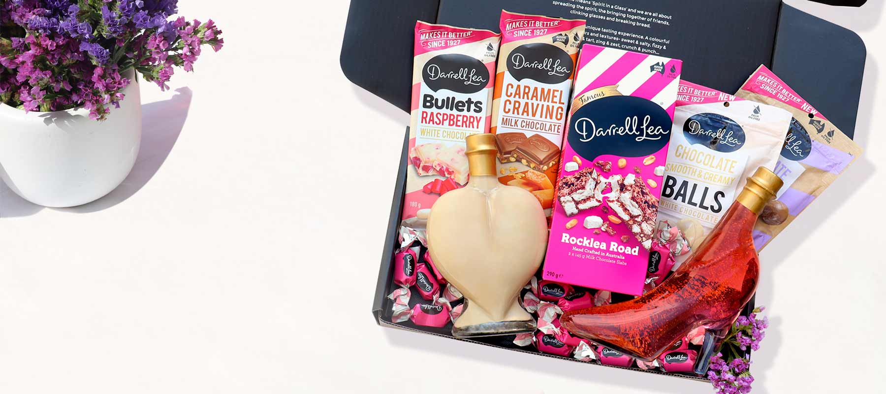 Surprise Your Mum with These 5 Must-Have Mother’s Day Hampers