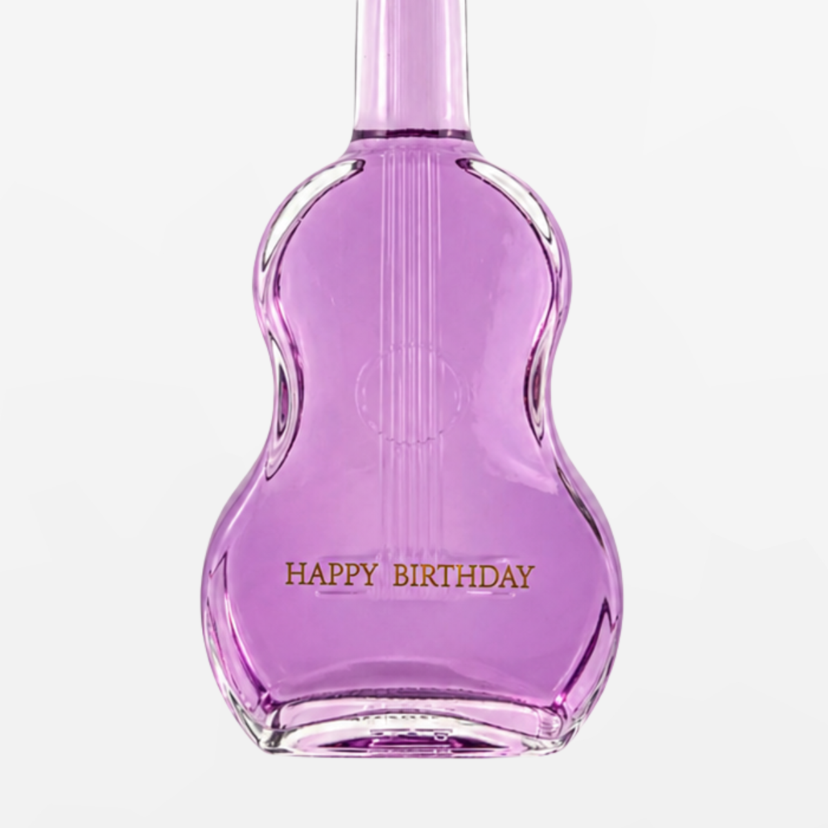 Flaschengeist Guitar Birthday Gift — close-up of personalised gold metal label reading Happy Birthday on guitar bottle