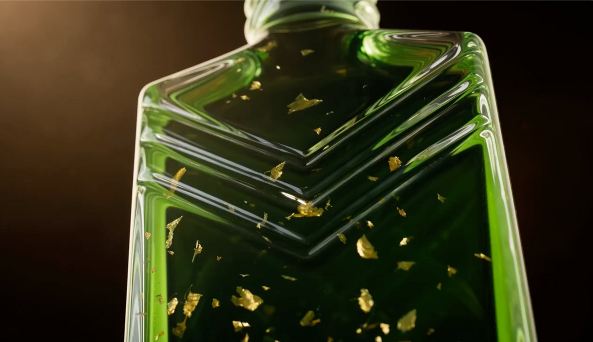 The Cricket Bat Bottle – Creator’s Edition (Unfilled Glass Trophy Piece)
