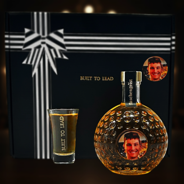 Flaschengeist NA Golf Ball Bottle | Personalised Golfer Recognition Gift