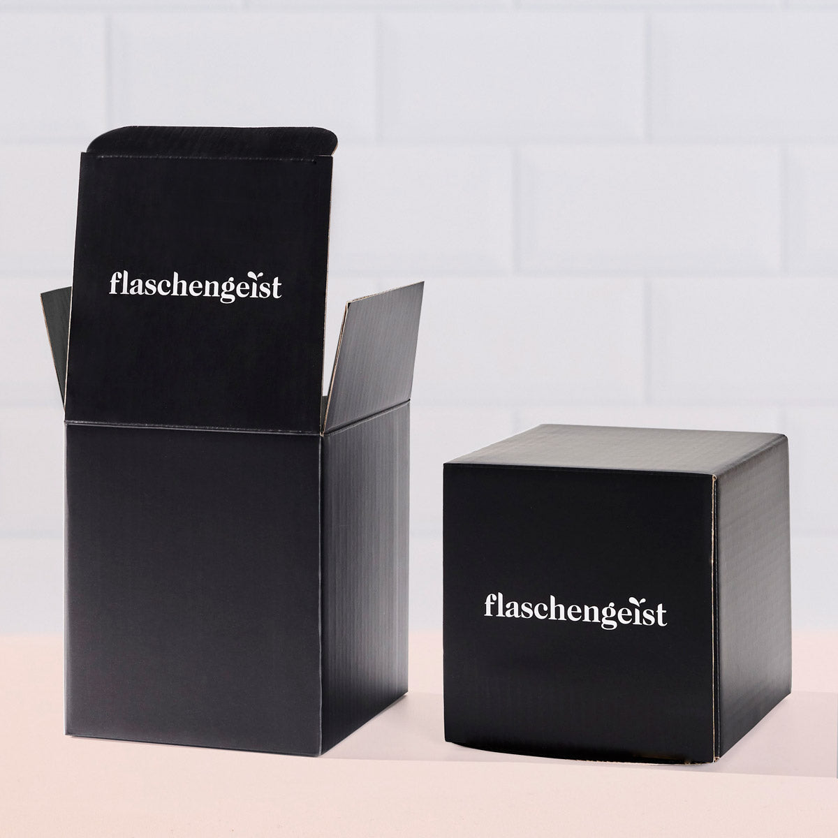 Flaschengeist Golf Ball Bottle Personalised - Gift Box