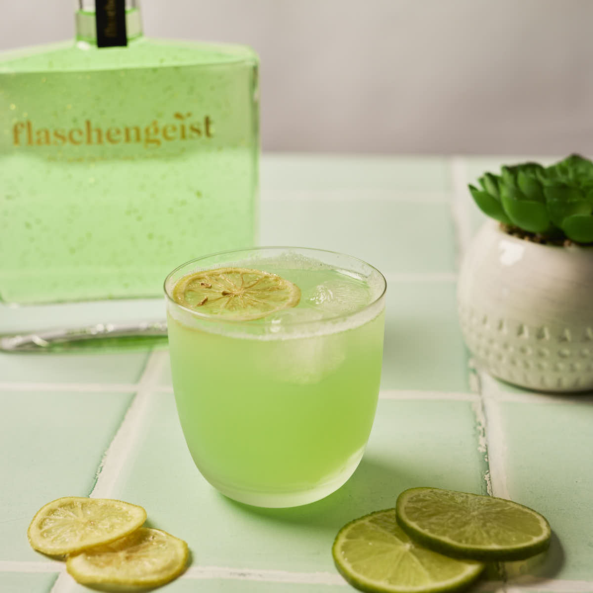 Non Alcoholic Jens Decanter with 24 Carat Gold Flakes Gift Box - Flaschengeist (Aust) Pty Ltd