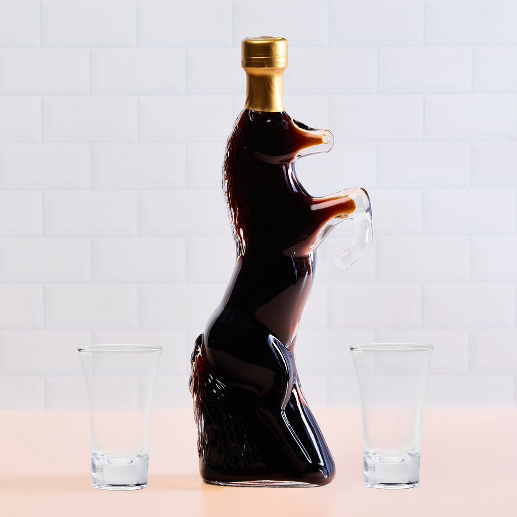 Flaschengeist Horse Bottle + Fine Chocolates + 2 shot glasses Gift Box - A Timeless Tribute
