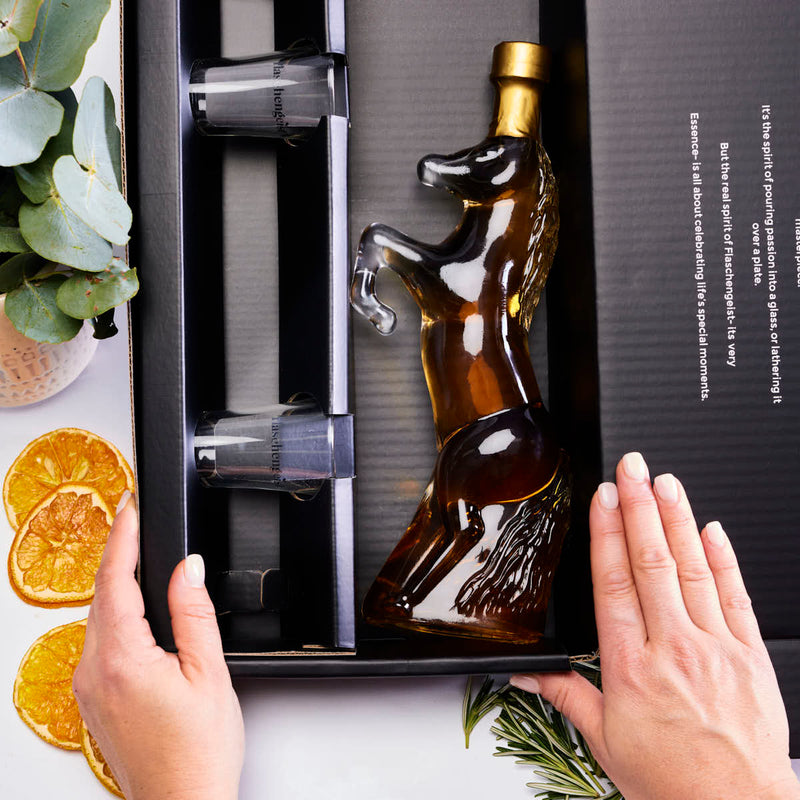 Horse Bottle - Johnnie Walker Scotch Whisky - Gift Box - Flaschengeist (Aust) Pty Ltd